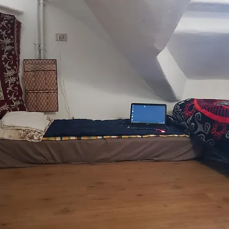 Bed & Breakfast Centre Of The City *